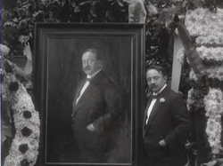 Willy Mullens met portret door Anton van Welie, 1923