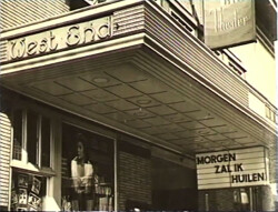 West End in 1957. Foto: Piet van der Ham. Archief Filmhuis Den Haag. West End in 1957. Foto: Piet van der Ham. Archief Filmhuis Den Haag.